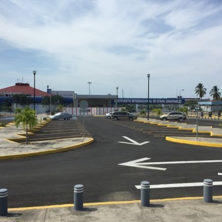 Sun Country ZIH Terminal – Ixtapa-Zihuatanejo International Airport