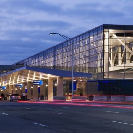 Detroit Metropolitan International Airport