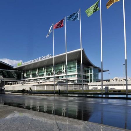 Ryanair OPO Terminal – Francisco Sá Carneiro Airport