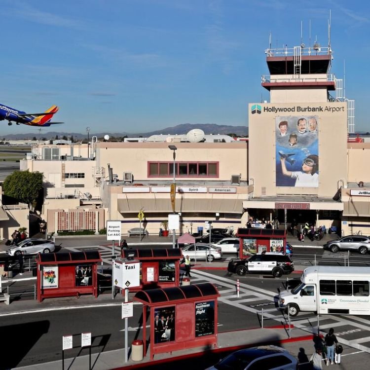 Alaska Airlines BUR Terminal – Hollywood Burbank Airport