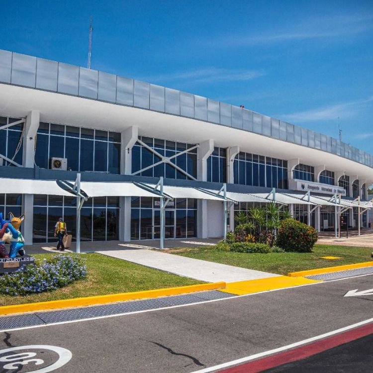 Manzanillo International Airport