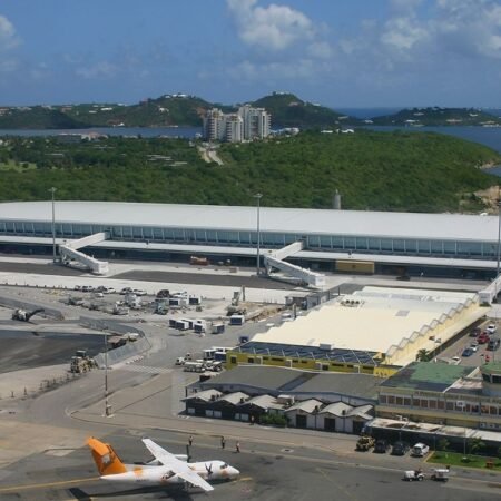 Princess Juliana International Airport