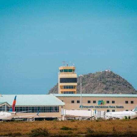 Queen Beatrix International Airport