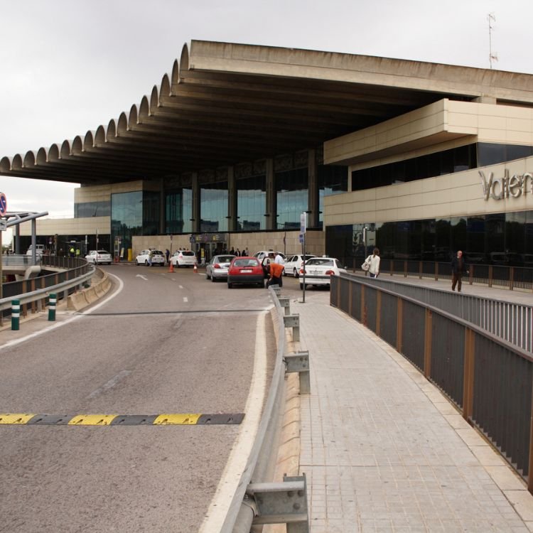 Air Europa VLC Terminal – Valencia Airport