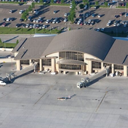 Bismarck Airport