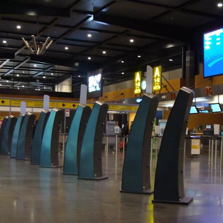 Ryanair CRL Terminal – Brussels South Charleroi Airport