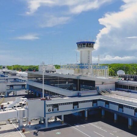 El Salvador International Airport