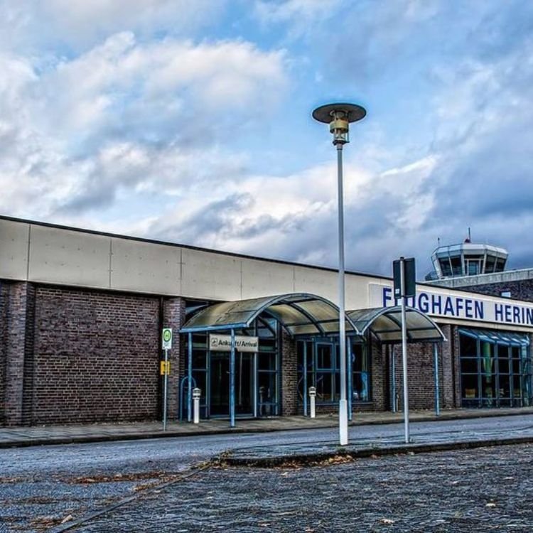 Austrian Airlines HDF Terminal – Heringsdorf Airport