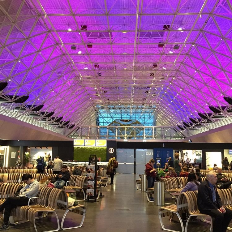 Wizz Air KEF Terminal – Keflavik International Airport