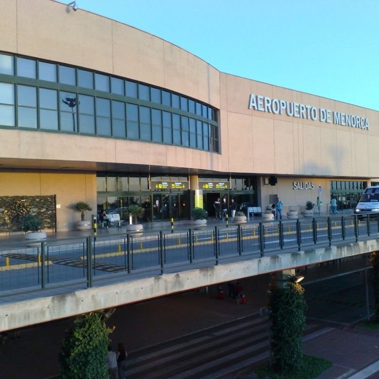 Austrian Airlines MAH Terminal – Menorca Airport