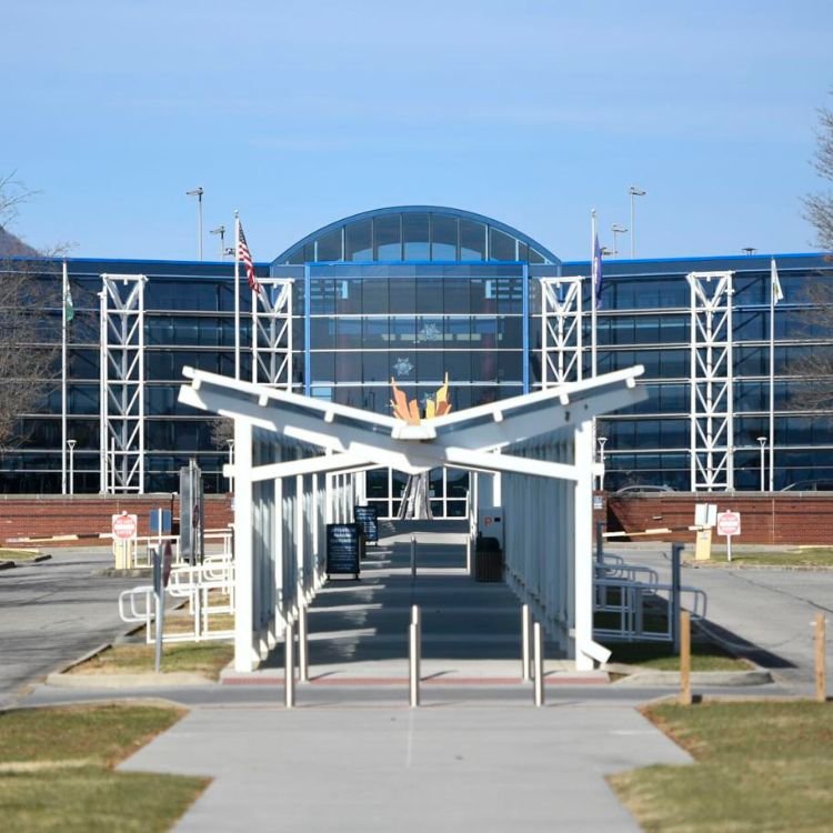 Allegiant Air ROA Terminal – Roanoke Blacksburg Regional Airport