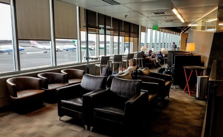 What Lounges Are Available In Anchorage Airport