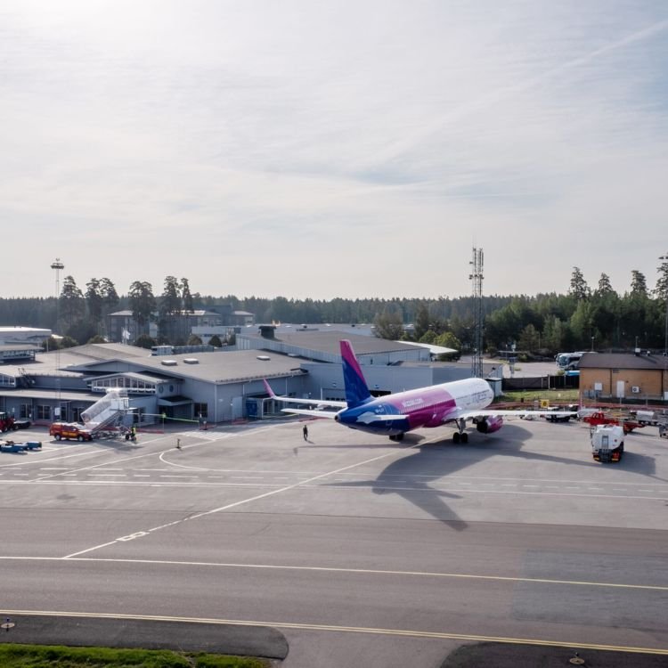 Wizz Air NYO Terminal – Stockholm Skavsta Airport