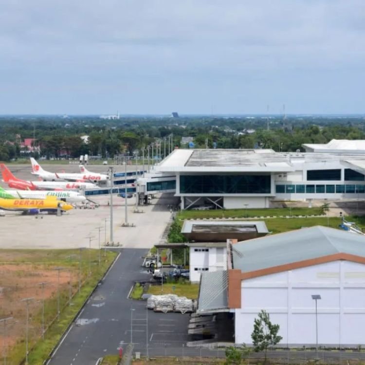 Syamsudin Noor International Airport