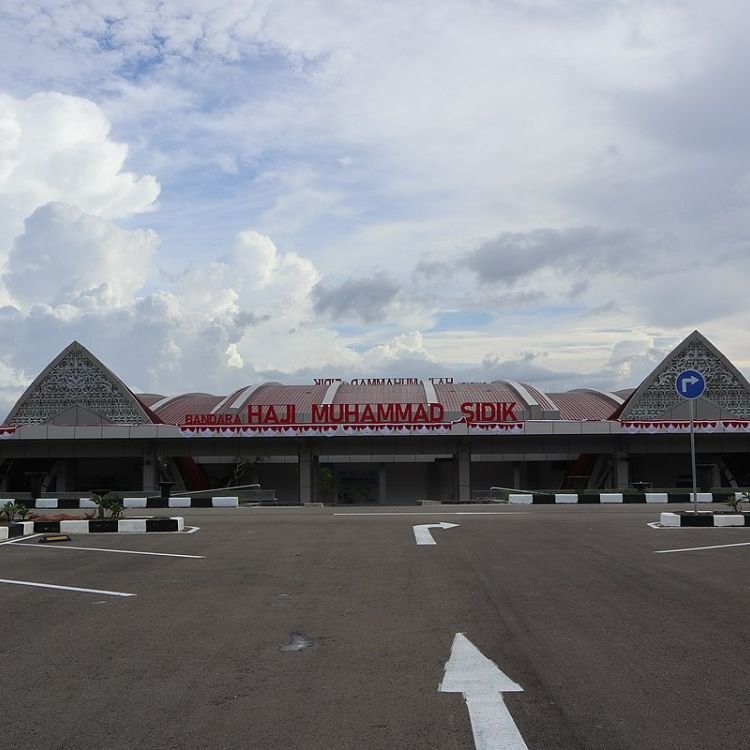 Haji Muhammad Sidik Airport