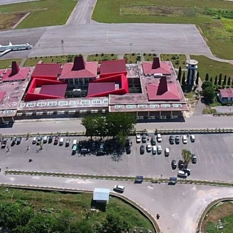 Tambolaka Airport