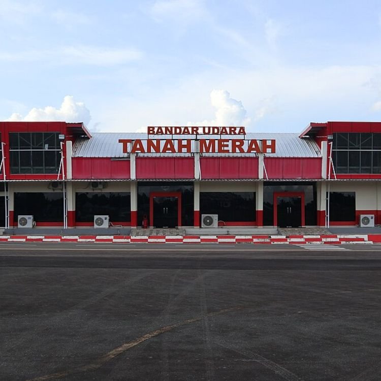 Tanah Merah Airport