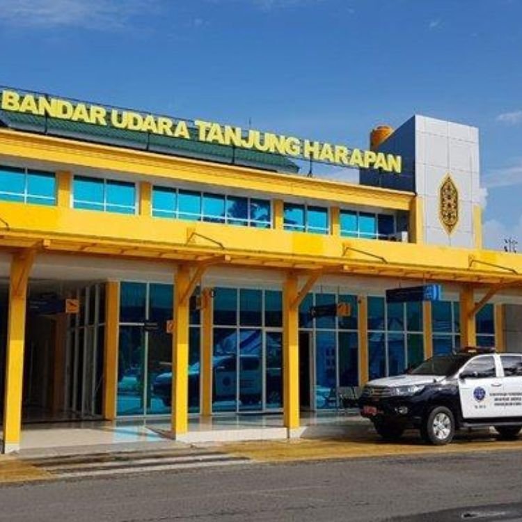 Tanjung Harapan Airport